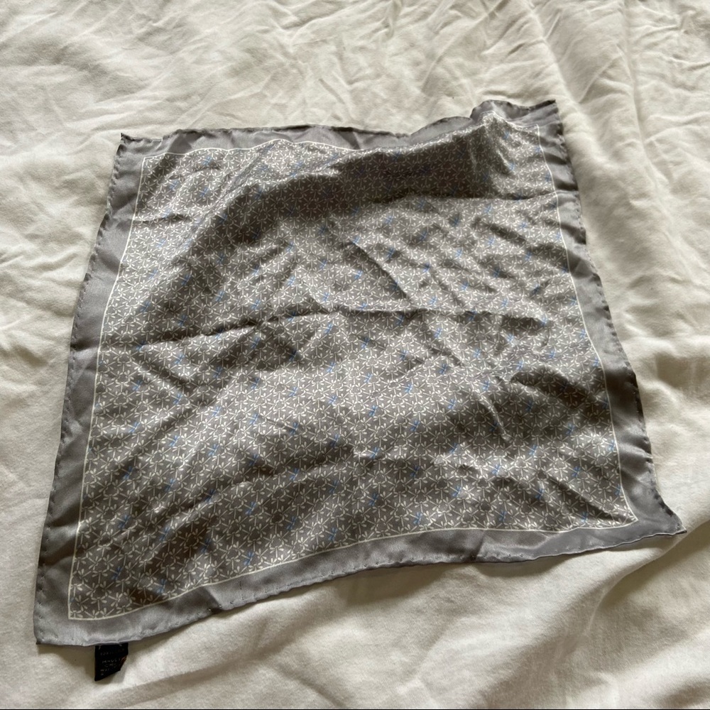 Pocket square - Picture 3 of 4
